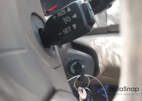 2006 Toyota Camry Le из США, поврежденный, VIN 4T1BE32K06U110523